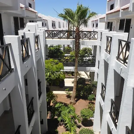 Parque Santiago 1 Bernal Apartament Arona (Tenerife)