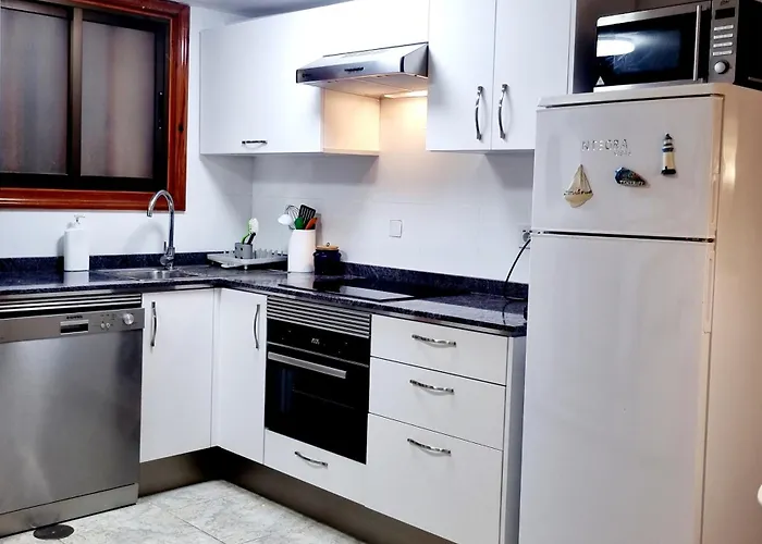 Parque Santiago 1 Bernal * Arona (Tenerife)